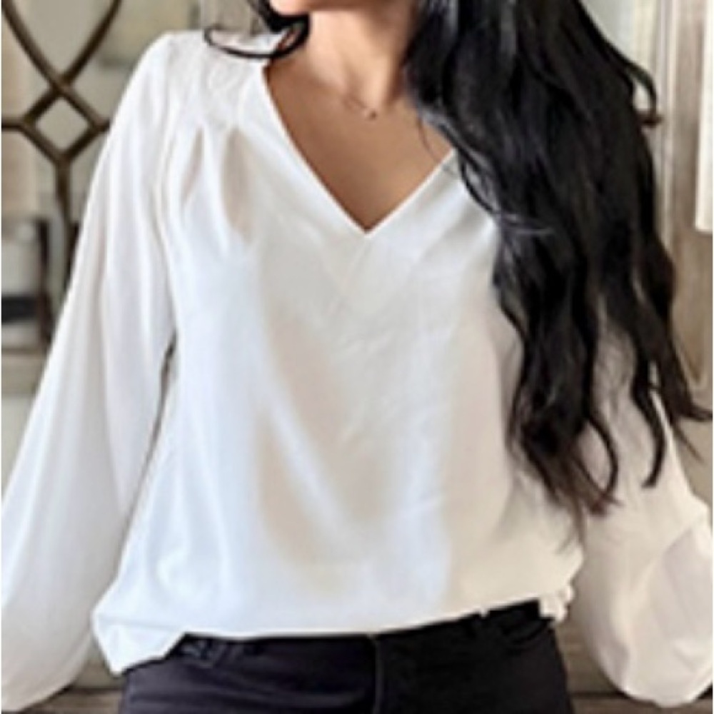 Elegant White V-Neck Blouse